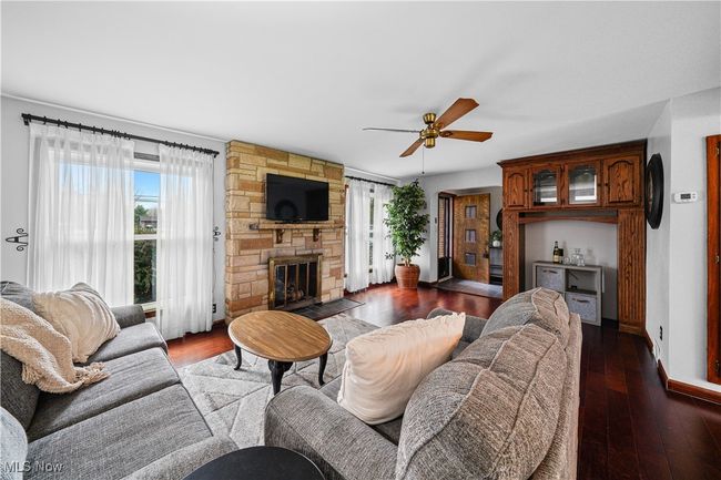 1099 E Garfield Rd, House other with 3 bedrooms, 2 bathrooms and null parking in Aurora OH | Image 6