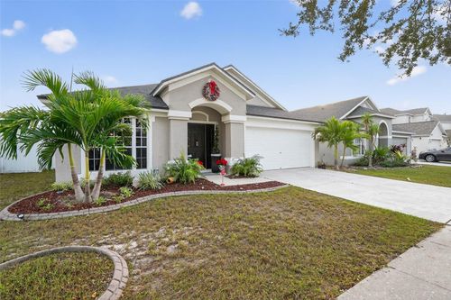 11519 Misty Isle Ln, RIVERVIEW, FL, 33579-9704 | Card Image