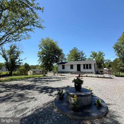 2374 Carriage Ford Rd, CATLETT, VA, 20119-2208 | Card Image