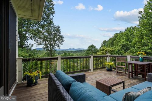 210 Grand View Rd, WASHINGTON, VA, 22747-2012 | Card Image