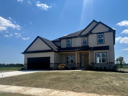 9841 Featherwood Ln, Sylvania, OH, 43560-8529 | Card Image