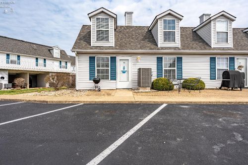 59-59 N Schooner Point Dr, Port Clinton, OH, 43452-9109 | Card Image