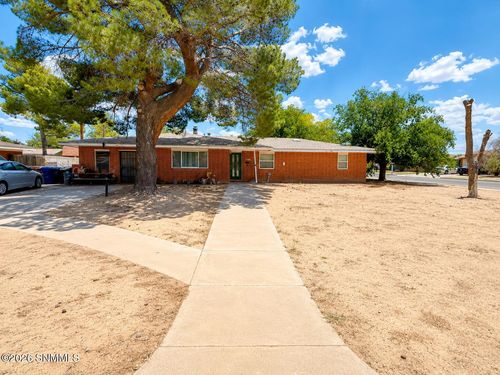2200 Carlyle Pl, Las Cruces, NM, 88005-1474 | Card Image