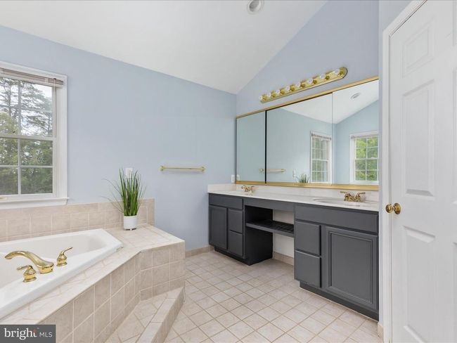 125 Boo Rd, House other with 4 bedrooms, 4 bathrooms and null parking in FRONT ROYAL VA | Image 28