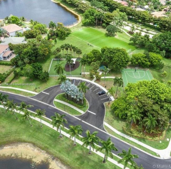 1967 Timberline Rd, House other with 4 bedrooms, 3 bathrooms and null parking in Weston FL | Image 34