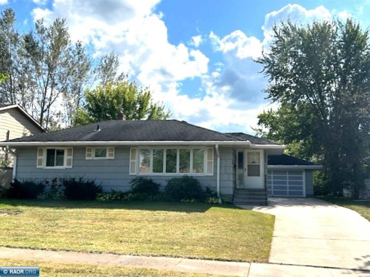 Outer Dr, Hibbing, MN 55746