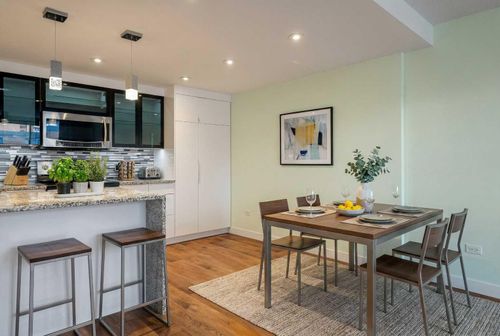 206-1027 Cameron Ave Sw, Calgary, AB, T2T0K3 | Card Image