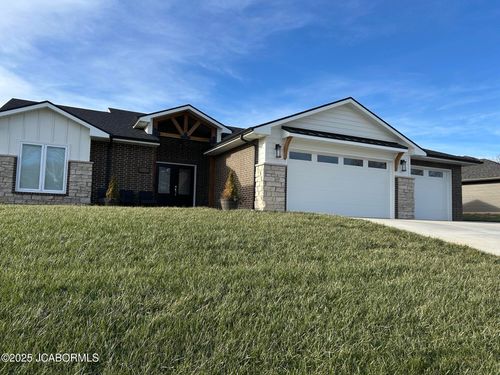 1325 Summerfield Dr, Jefferson City, MO, 65109-5074 | Card Image