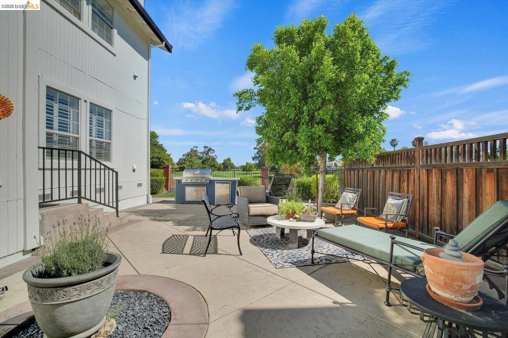 Residential in Discovery Bay 3