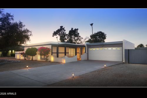 2934 E Beryl Ave, Phoenix, AZ, 85028-3804 | Card Image