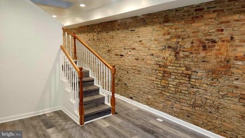 519 E 28th St, BALTIMORE, MD, 21218-4427 | Card Image