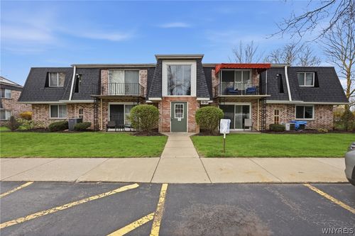 a-130 Foxberry Dr, Amherst, NY, 14068 | Card Image