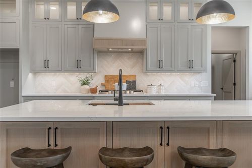 13051 Stagecoach Trail, Arcadia, OK, 73007 | Card Image