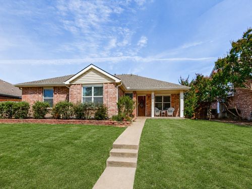 2091 Briarcliff Rd, Lewisville, TX, 75067-7422 | Card Image