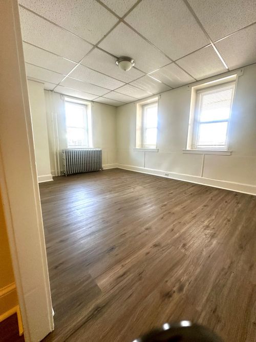 381 W Ridge Pike, ROYERSFORD, PA, 19468 | Card Image