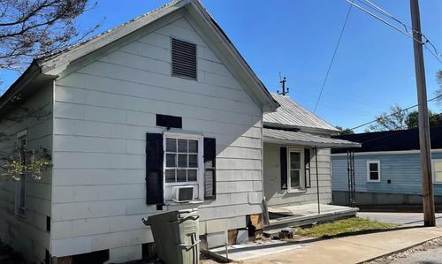 409 E Robinson St, GAFFNEY, SC, 29340-2416 | Card Image