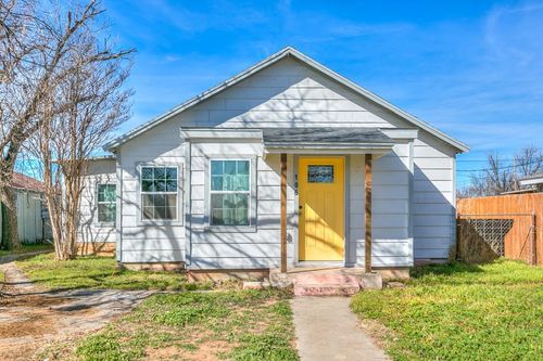 106 W 27th St, San Angelo, TX, 76903-2541 | Card Image