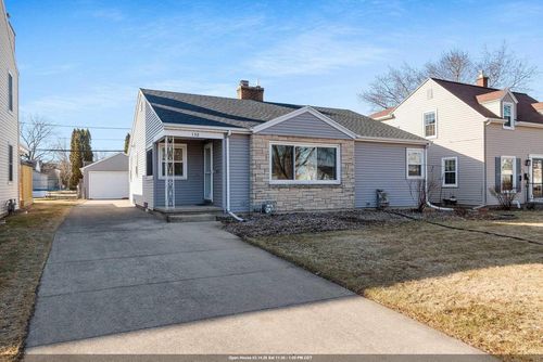 138 Hazel Street, NEENAH, WI, 54956 | Card Image
