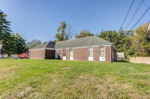 6118 Godfrey Rd, Godfrey, IL, 62035-2407 | Card Image