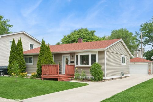 908 N Norman Ln, Wheeling, IL, 60090-4554 | Card Image