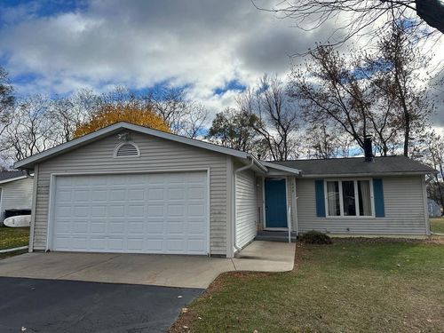 578 Highland Drive, WAUPACA, WI, 54981 | Card Image