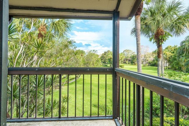 304305 - 13334 Polo Club Road, Condo with 2 bedrooms, 2 bathrooms and null parking in Wellington FL | Image 17