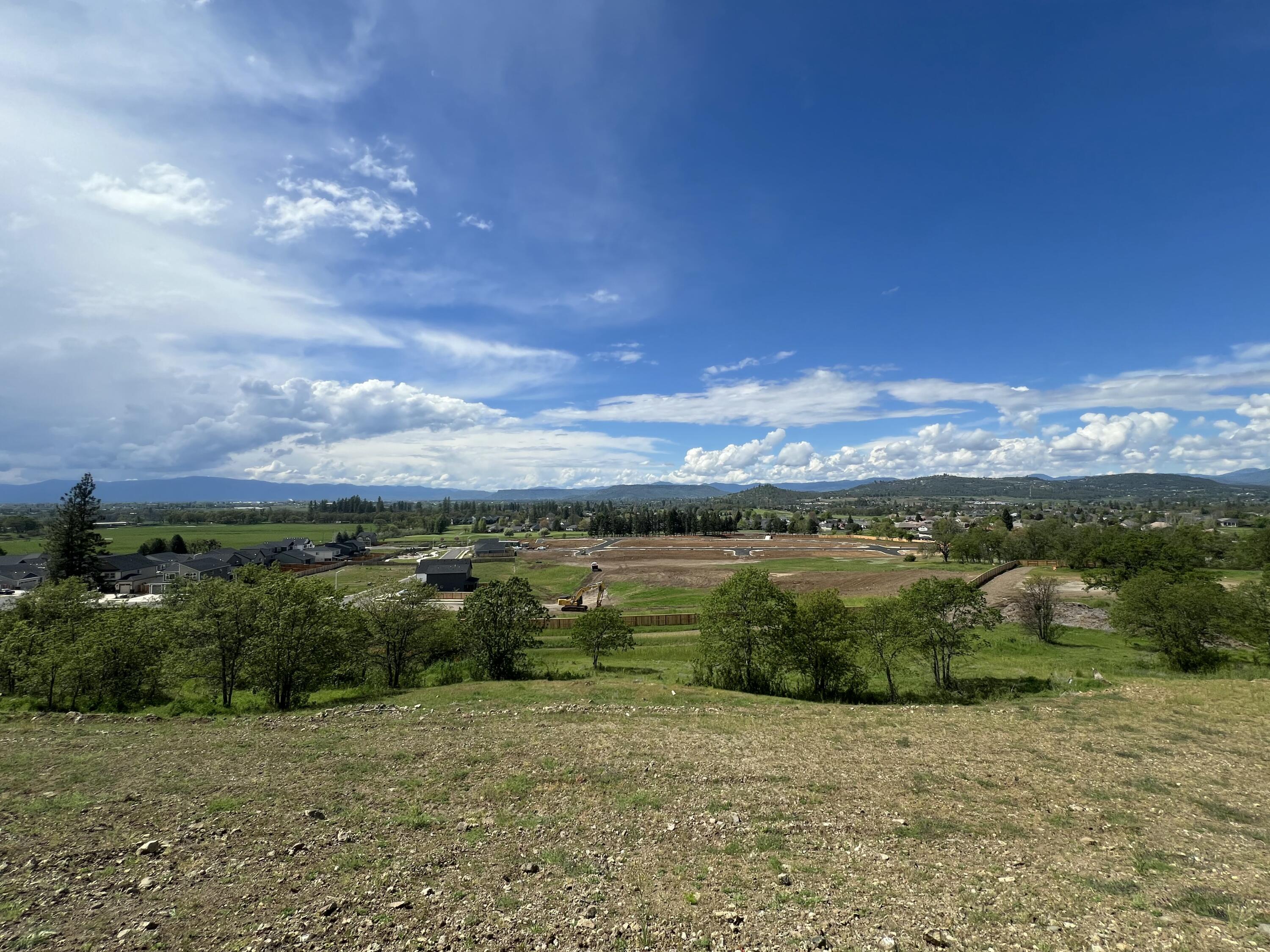 Land in Eagle Point