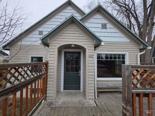 412 Maple St, Nampa, ID, 83686-5031 | Card Image