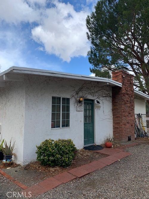 27520 Trail Ridge Rd, Canyon Country, CA, 91387-3651 | Card Image