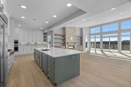 306-1 Hill Farm Cir, North Oaks, MN, 55127-2005 | Card Image