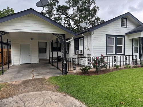 1614 W Sidnor Street, Alvin, TX, 77511 | Card Image