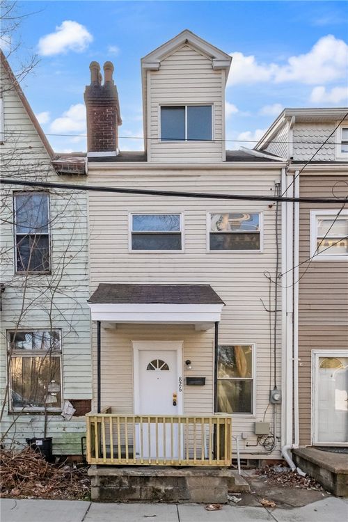 826 Walnut St, Pittsburgh, PA, 15221-3549 | Card Image