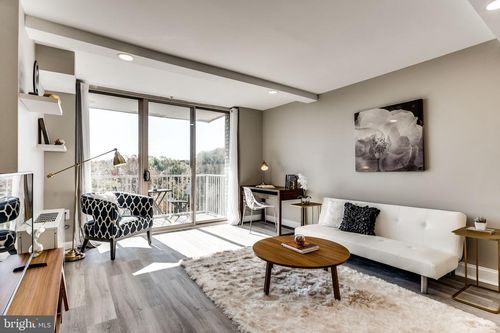 apt-910-2500 N Van Dorn St, ALEXANDRIA, VA, 22302-1606 | Card Image