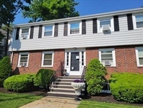 apt-2-383 Central St, Saugus, MA, 01906-2496 | Card Image