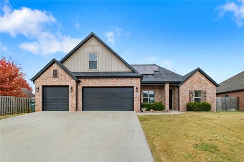 4222 E Troon Dr, Fayetteville, AR, 72701-7792 | Card Image