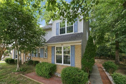 124 Creekstone Dr, Newport News, VA, 23603-1365 | Card Image