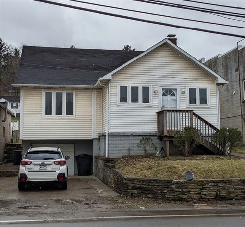 4115 Brownsville Rd, South Park, PA, 15129-9548 | Card Image
