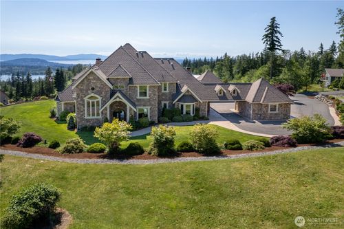 1844 Vineyard Pl, Bellingham, WA, 98226-1752 | Card Image
