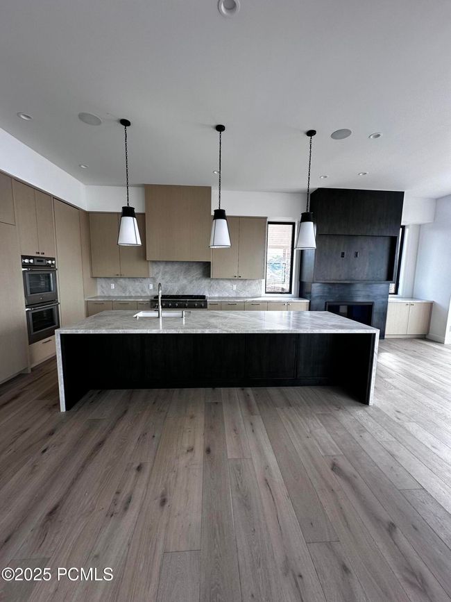 2132 E Outlaw Rd, Home with 5 bedrooms, 6 bathrooms and null parking in Hideout UT | Image 10