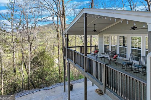 243 Degroff Ln, Rabun Gap, GA, 30568-2655 | Card Image