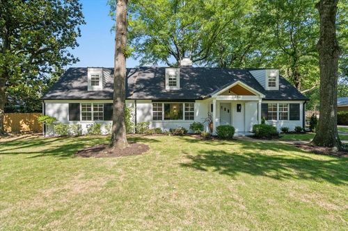 386 E Erwin Dr, Memphis, TN, 38117-1831 | Card Image