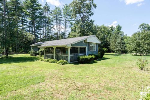 8 Norris Ct, Epping, NH, 03042-3111 | Card Image