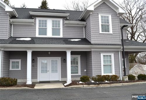 201-205 Franklin Ave, Midland Park, NJ, 07432-1888 | Card Image