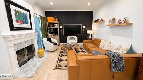 g-5473 Spanish Oak Ln, Oak Park, CA, 91377-3740 | Card Image