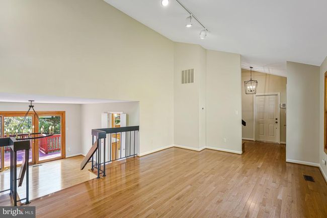 6719 Pine Creek Ct, House other with 4 bedrooms, 4 bathrooms and null parking in MCLEAN VA | Image 6