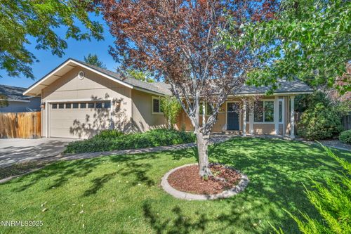 667 Joette Dr, Gardnerville, NV, 89460-8436 | Card Image