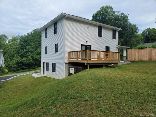 11 Brick Hill Rd, Somers, NY, 10589-3017 | Card Image