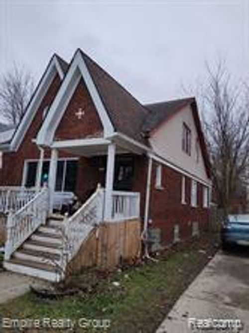 9177 Bishop St, Detroit, MI, 48224-1912 | Card Image