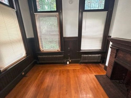 143-125 Main St, Springfield, MA, 01105-2416 | Card Image