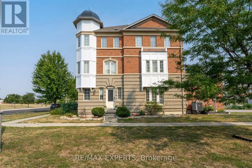 2638 Oak Avenue, Markham (Cornell), ON, L6B1J3 | Card Image